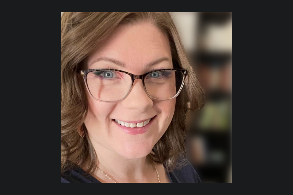 HelenBeth Dittrich - Cosmetologist